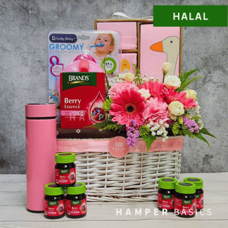 Baby girl gift hamper