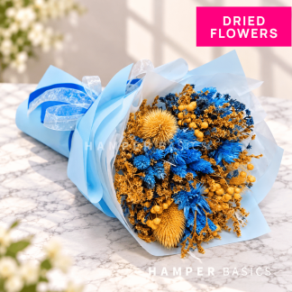 Dried flower bouquet in blue theme