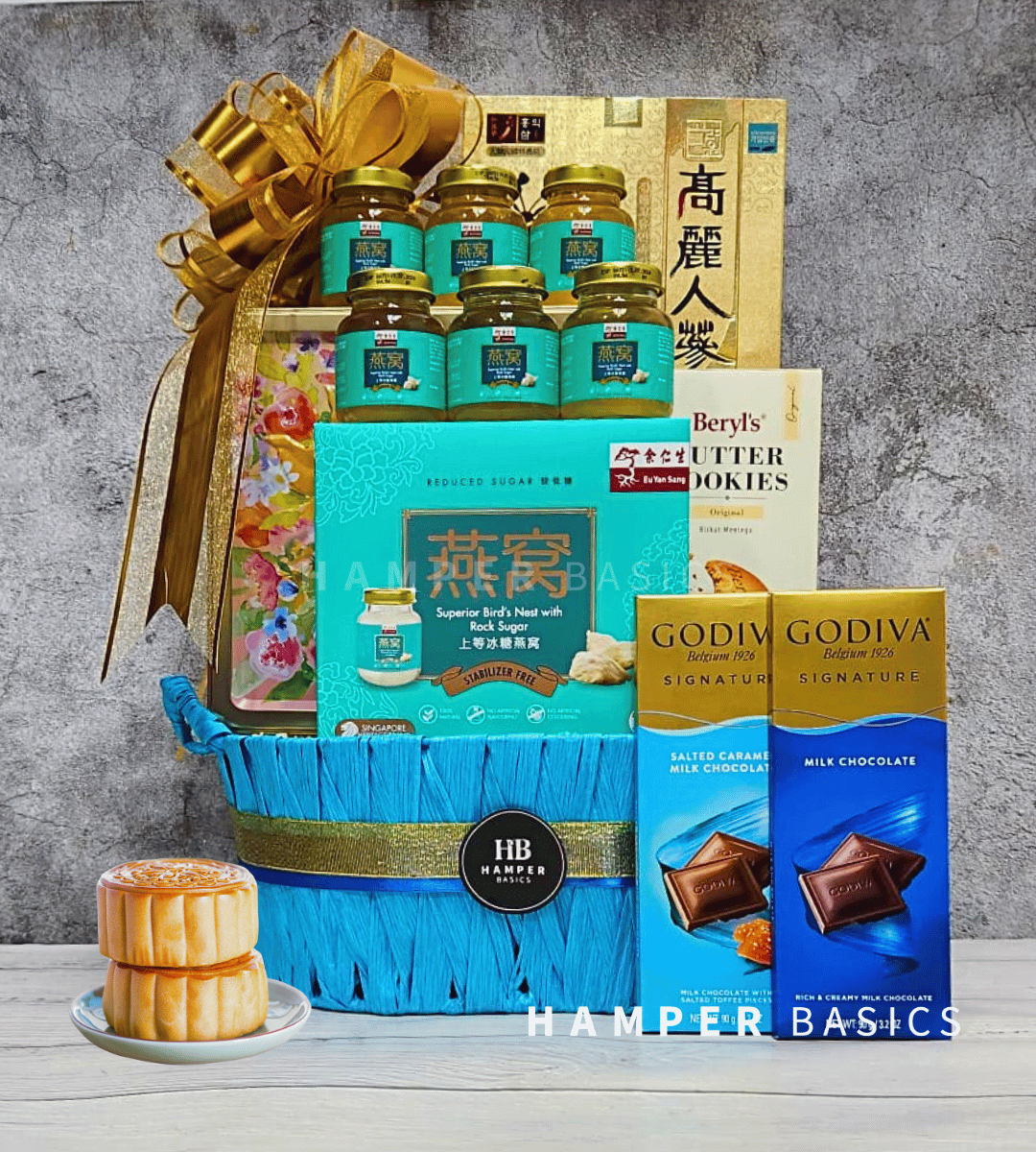 Luxurious mooncake hamper