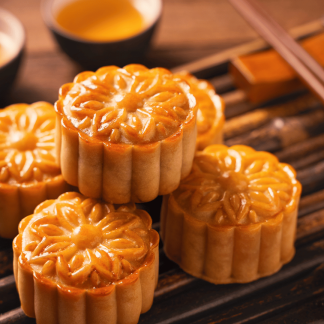 Custom mooncake hamper